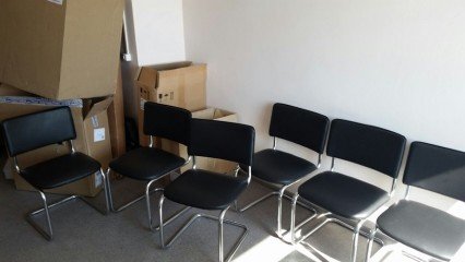 Офисный стул для посетителей Сильвия без подлокотников
