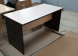 Стол письменный офисный Р.С-10